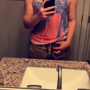 Meet your Posher, Grant